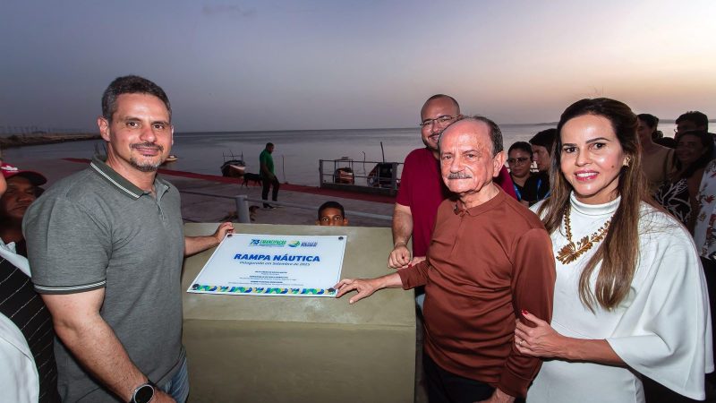 Dr. Julinho entrega Rampa Náutica em São José de Ribamar