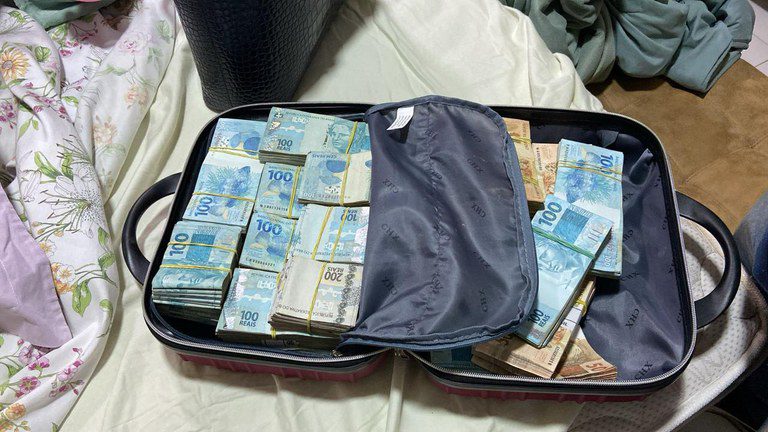 PF deflagra operação contra falsificação documental e exercício ilegal da medicina no Maranhão