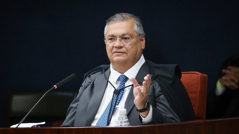 Flávio Dino queria 31 anos de prisão para o ex-presidente, mas decidiu acompanhar voto do relator