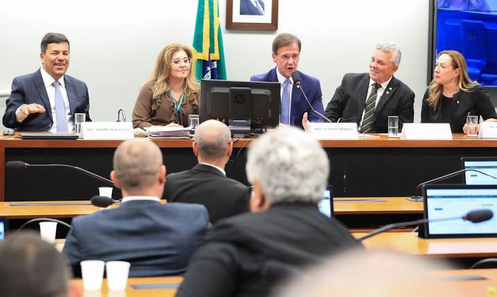Comissão de Segurança vai discutir combate à pedofilia digital no Brasil