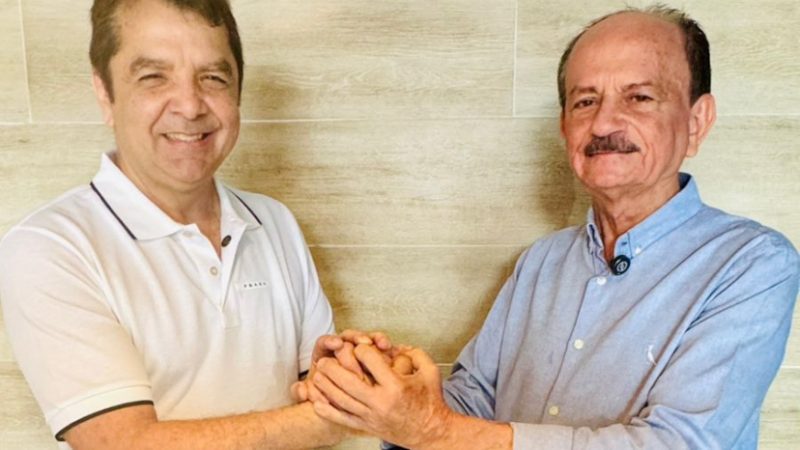 Dr. Julinho convida Dr. Hilton Gonçalo para o aniversário de 73 anos de emancipação de São José de Ribamar