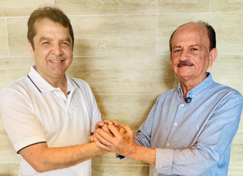 Dr. Julinho convida Dr. Hilton Gonçalo para o aniversário de 73 anos de emancipação de São José de Ribamar