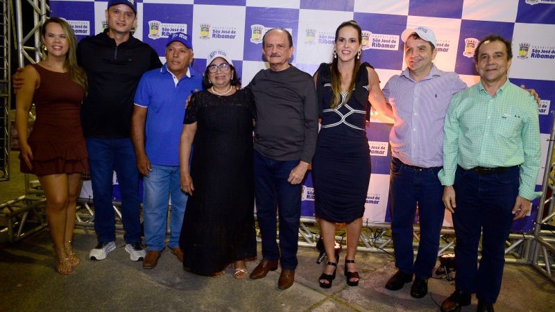 Dr.Julinho celebra 73 anos de emancipação política de São José de Ribamar com festa na Praça Therezinha Jansen