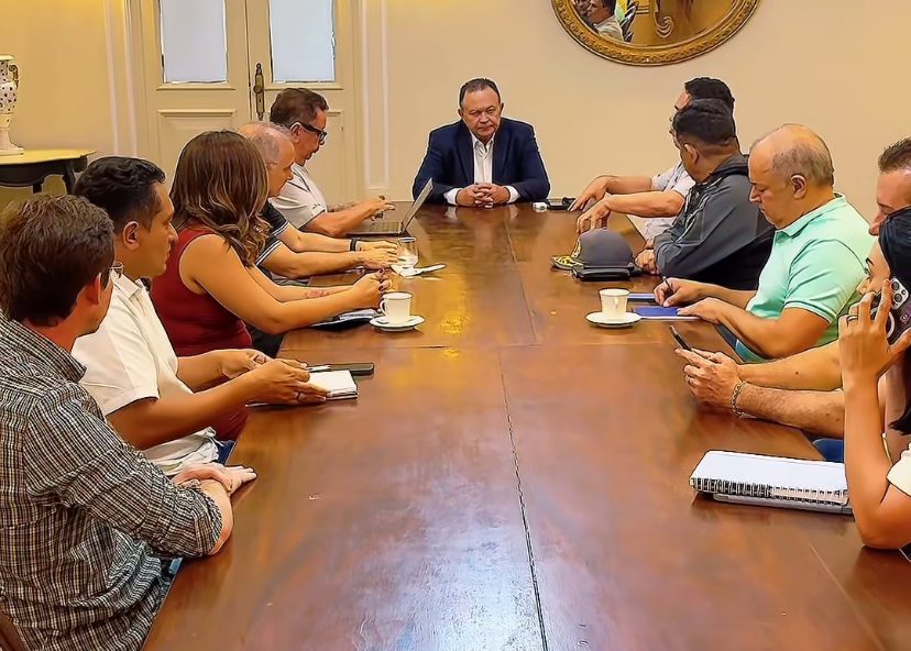 Reunião define novas estratégias para combater violência na Grande Ilha 1 Reunião define novas estratégias para combater violência na Grande Ilha