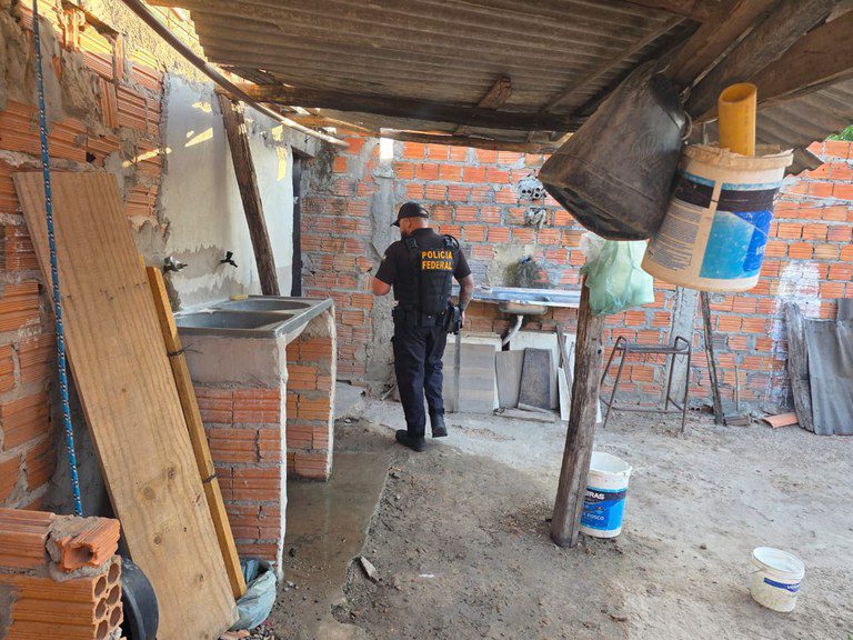 Polícia Federal deflagra operação contra homem acusado de usar dupla identidade em fraude previdenciária 1 Polícia Federal deflagra operação contra homem acusado de usar dupla identidade em fraude previdenciária