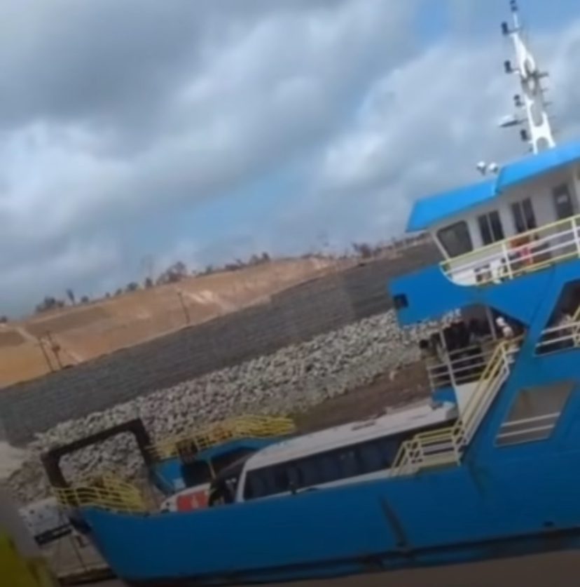 Mulher morre durante travessia em ferryboat no Maranhao