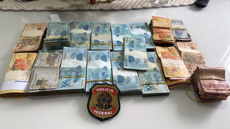 PF deflagra operação para apurar fraude em licitação, em Timbiras