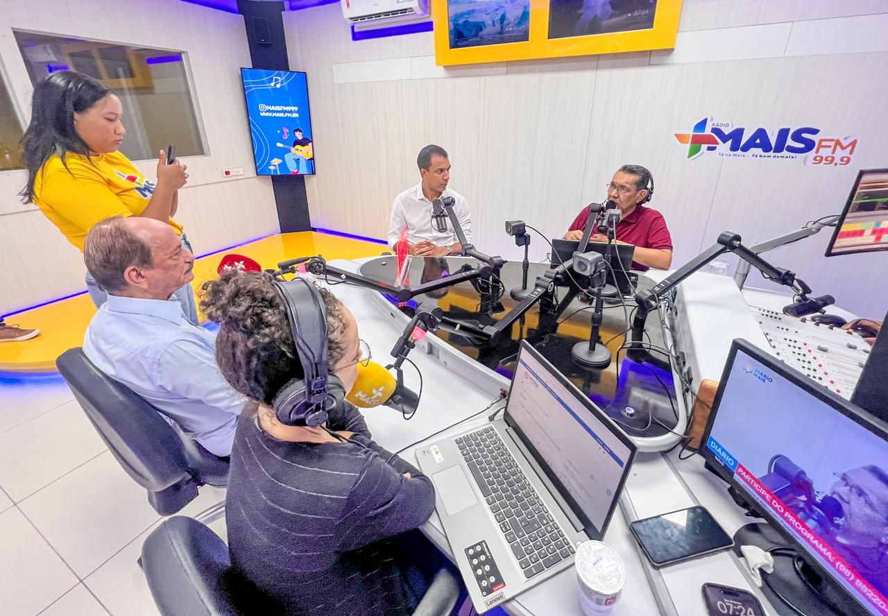 “São José de Ribamar paga um dos maiores salários do país para os professores”, afirma Dr.Julinho