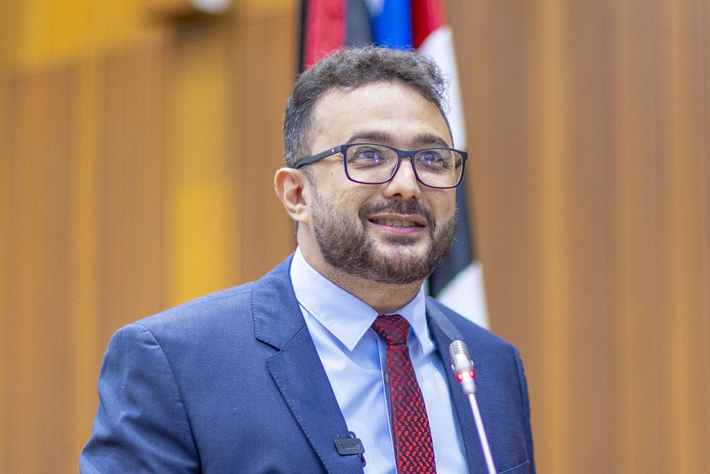 Dr. Yglésio desiste de colocar nome à disposição do Senado e anuncia pré-candidatura à Câmara Federal